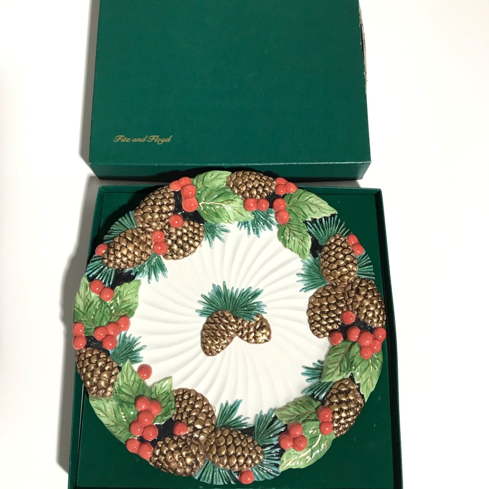 Fitz & Floyd Classic Collection "Holiday Pine"